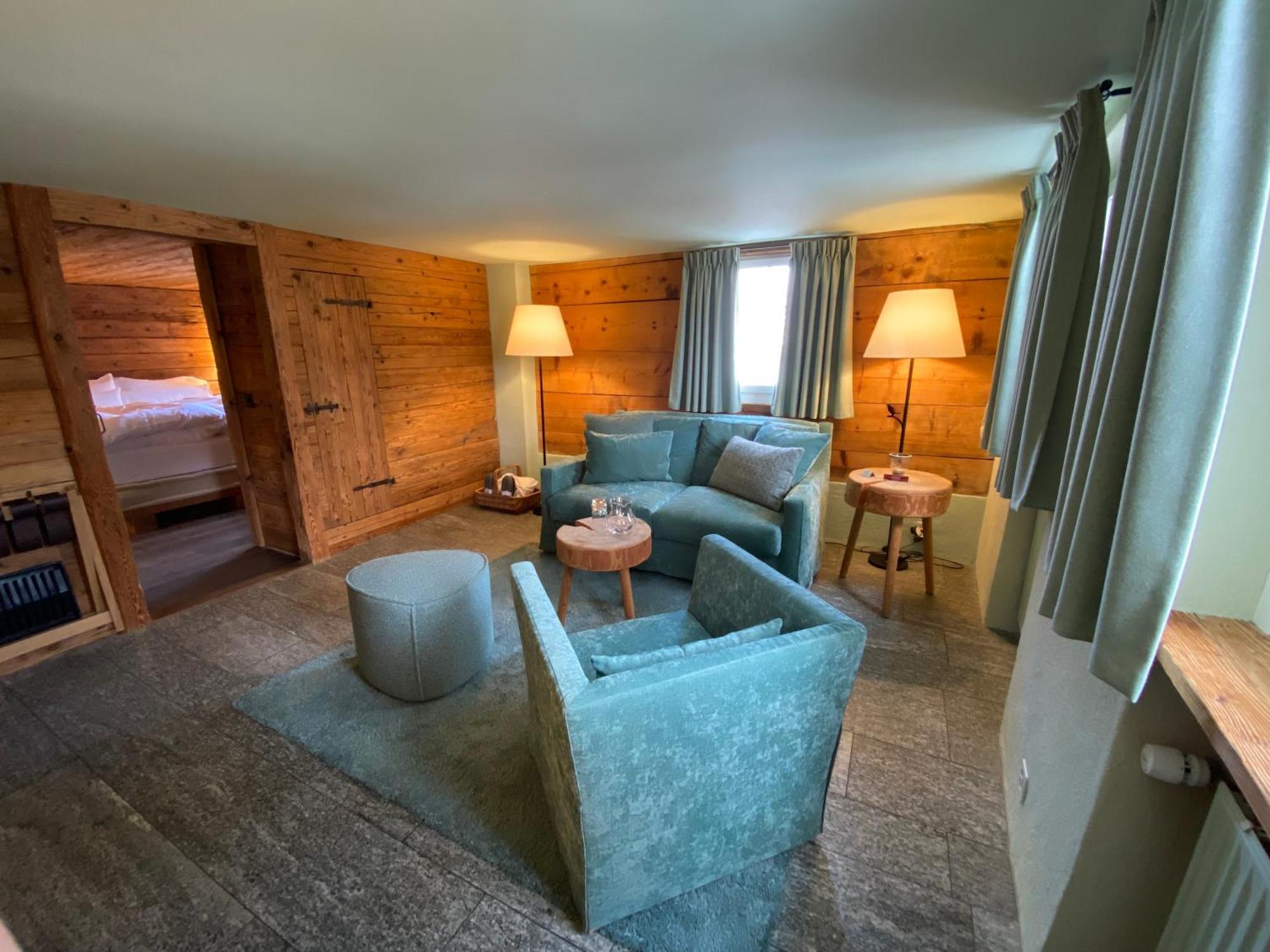 Maiensaesshotel Guarda Val Ленцергайде Екстер'єр фото