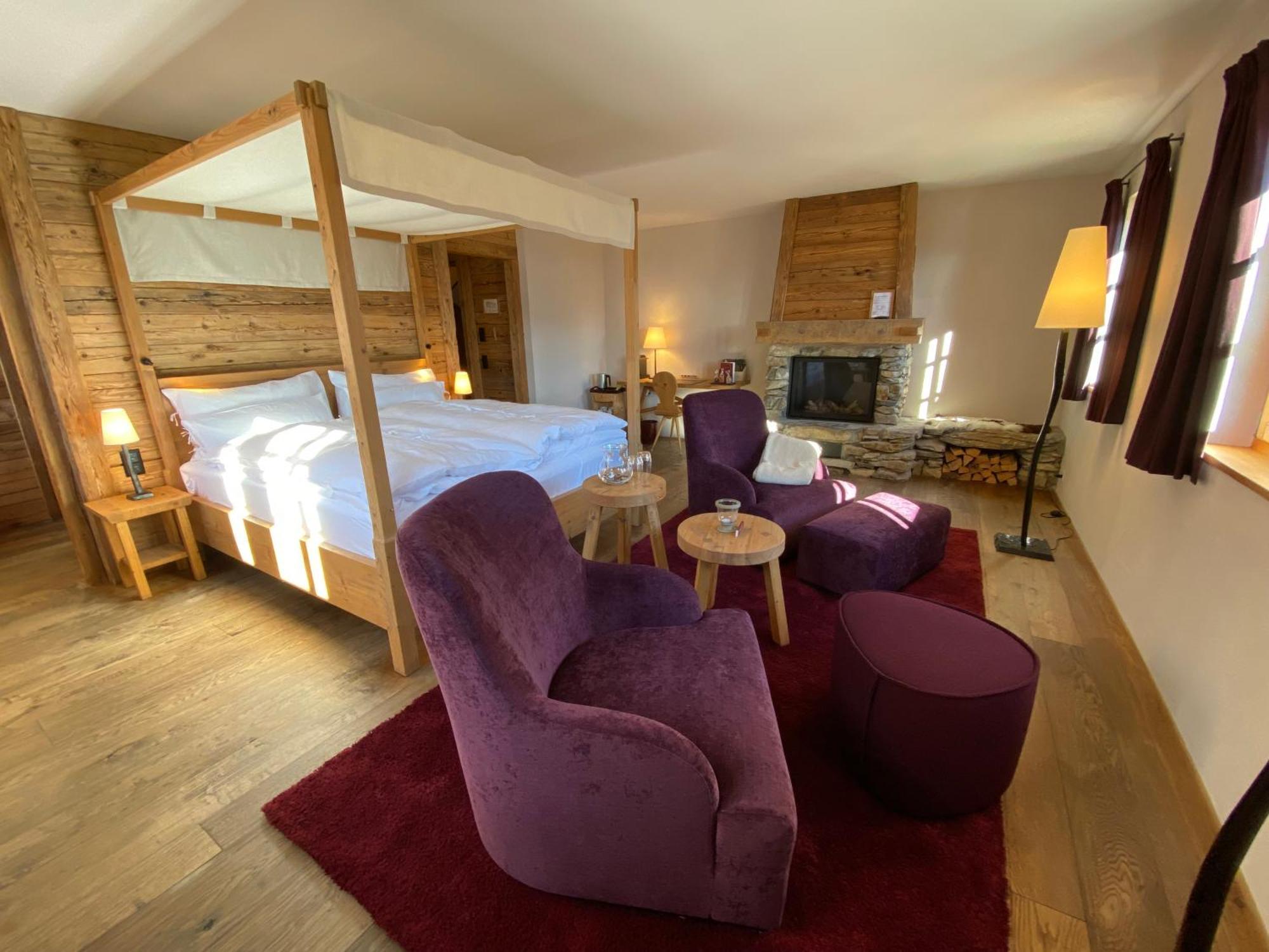Maiensaesshotel Guarda Val Ленцергайде Екстер'єр фото